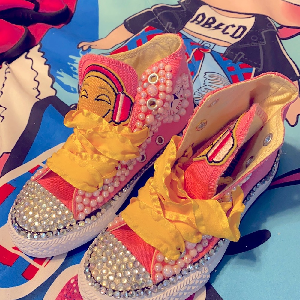 Bedazzled Converse All Stars